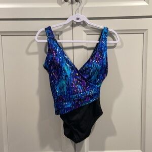 NWT Longitude Women's Swimwear Draped Surplice One Piece Swimsuit Size 8